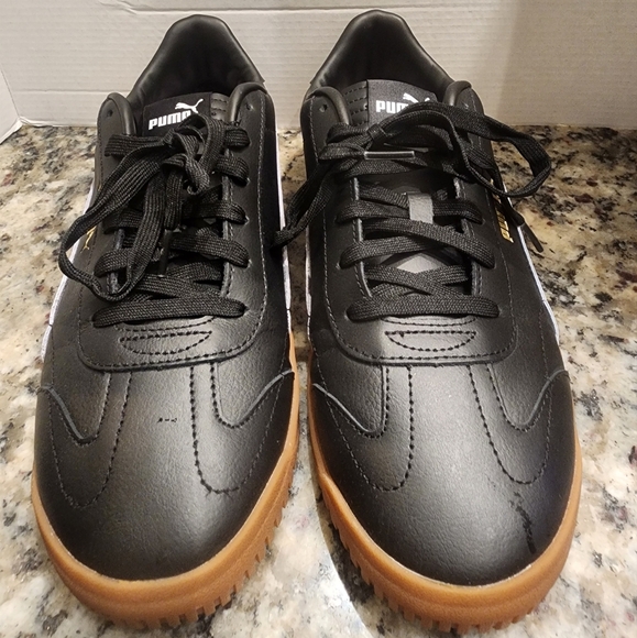 Puma Other - Puma Club 5v5 men's shoes 389406 05 CASUAL black